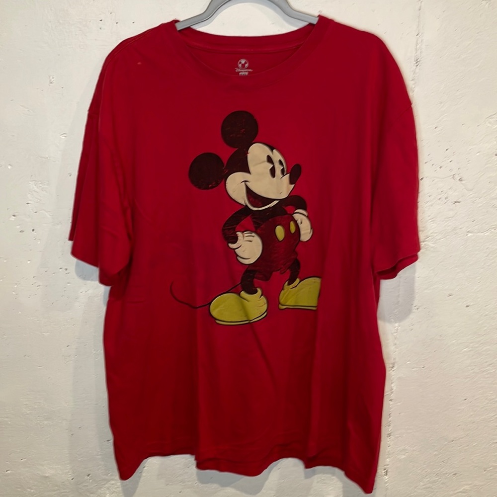 Mens Disney vintage Mickey graphic T-shirt size XXL / Red